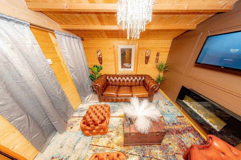 Unique Home W/Garden Hot Tub, Sauna & Cinema Room ロンドン エクステリア 写真